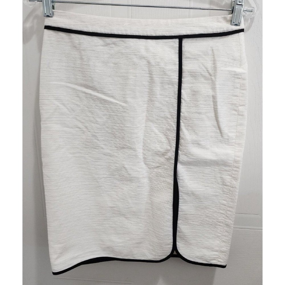 Ann Taylor Women's Woven Crinkle Pencil Skirt White/Black Piping Petite Size 2P - Picture 1 of 10